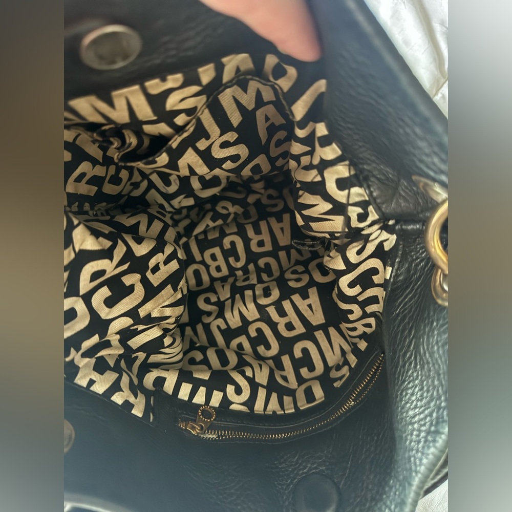 Marc by Marc Jacobs Hillier Hobo Black Pebbled Leather Handbag Gold Hardware - Picture 7 of 11